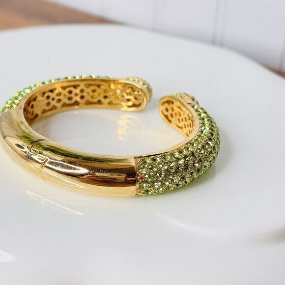 HSN Joan Boyce Kissable Cuff Bracelet Green Crystal Hinged Bracelet Pave QVC 444 - Picture 6 of 12